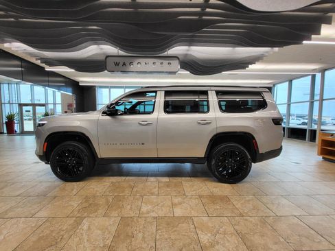 New 2026 Jeep Grand Wagoneer Limited image 2