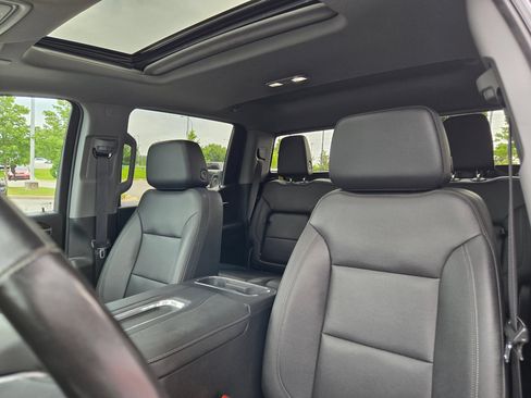 Used 2022 GMC Sierra 1500 SLT w/ SLT Convenience Package AWD/4WD image 24
