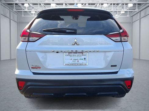 Used 2023 Mitsubishi Eclipse Cross SEL image 4