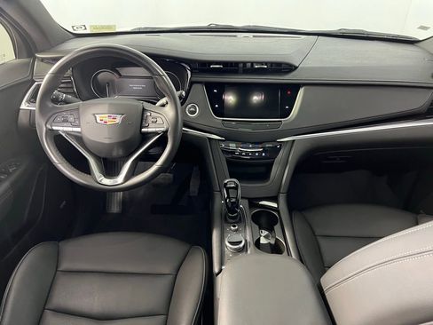 Used 2024 Cadillac XT6 Luxury w/ LPO, Floor Liner Package image 13