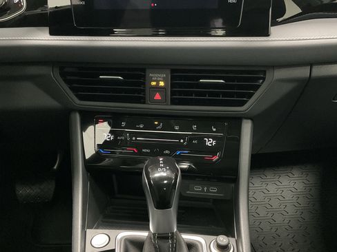 New 2026 Volkswagen Jetta SEL image 13