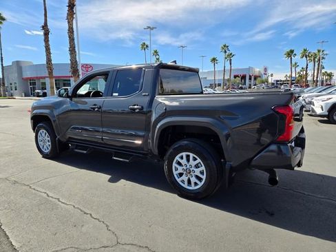 Certified 2025 Toyota Tacoma SR5 image 6