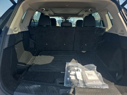 Certified 2023 Nissan Rogue SL AWD/4WD image 13