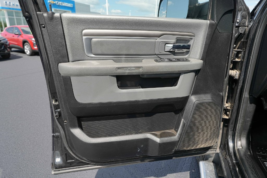 Used 2016 RAM 3500 Big Horn AWD/4WD image 21