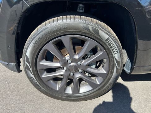 Used 2019 Jeep Grand Cherokee High Altitude AWD/4WD image 6