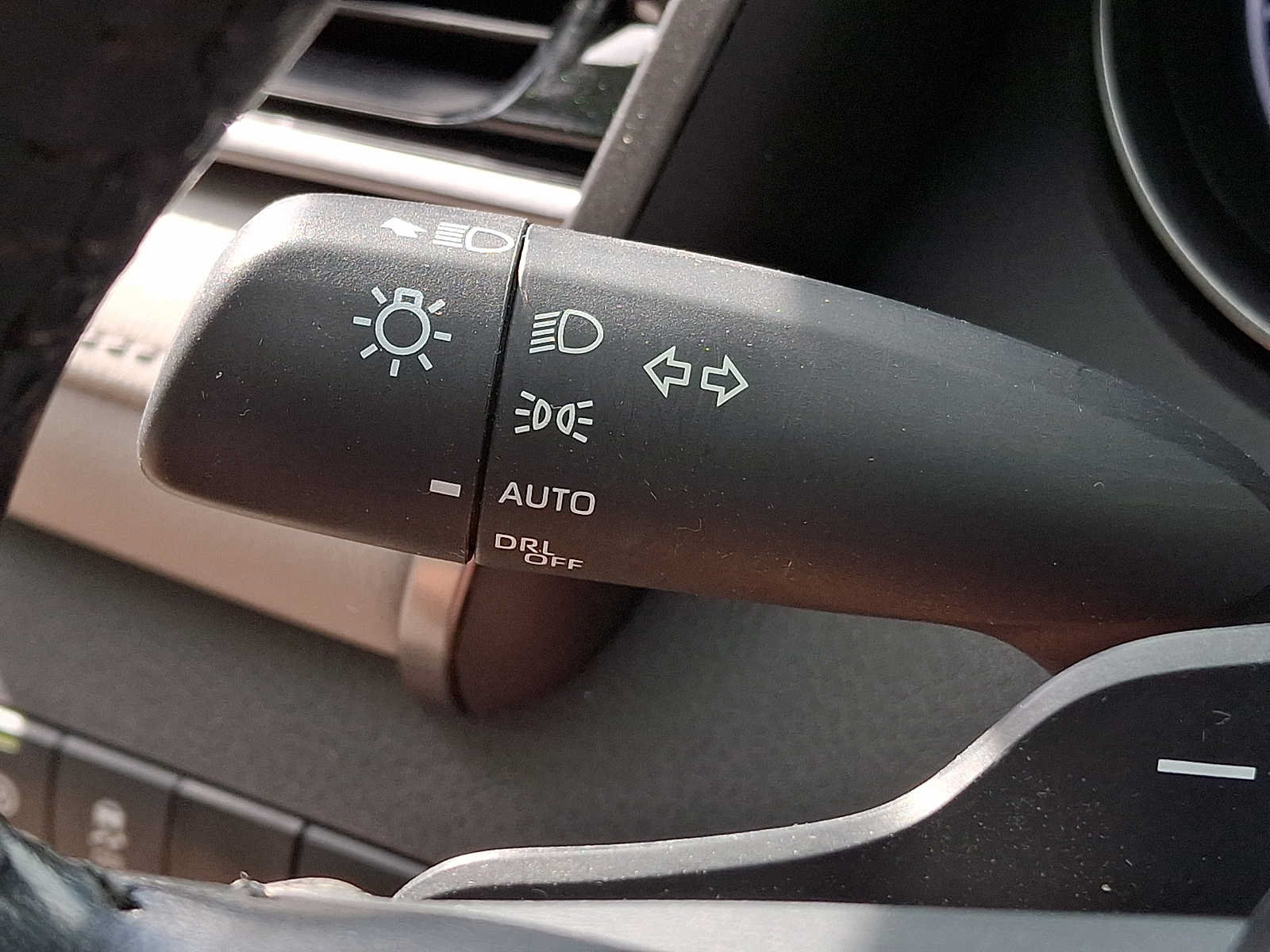 Used 2023 Toyota Camry SE FWD image 20