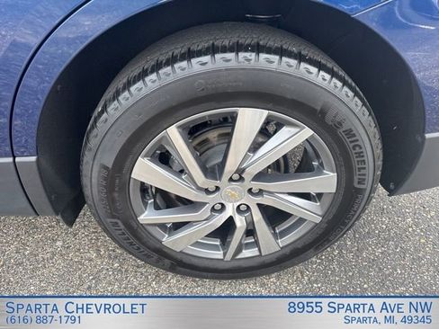 Used 2023 Chevrolet Equinox LT image 29