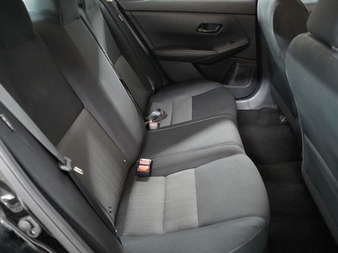 Used 2024 Nissan Sentra SV FWD image 27