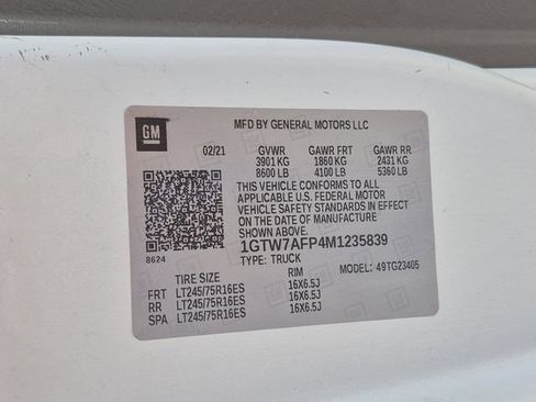 Used 2021 GMC Savana 2500 w/ Driver Convenience Package RWD image 25