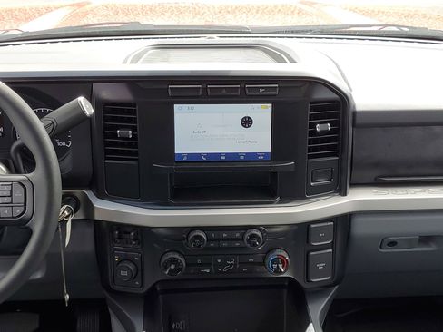 New 2024 Ford F450 XLT w/ XLT Value Package image 25