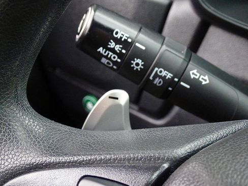 Used 2019 Honda Fit EX image 38