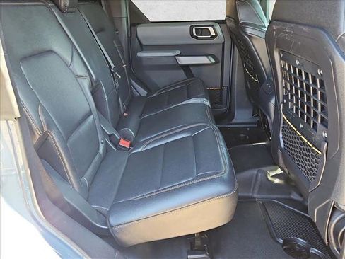 Certified 2023 Ford Bronco Badlands image 19
