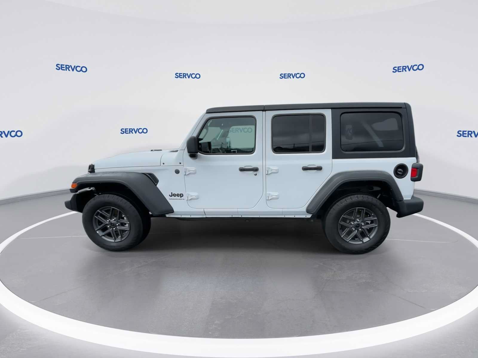 Used 2025 Jeep Wrangler Unlimited Sport AWD/4WD image 5