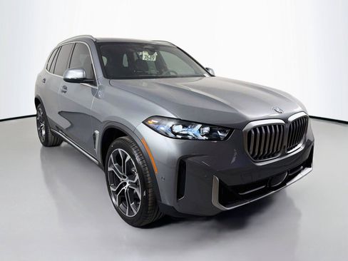 New 2026 BMW X5 sDrive40i w/ Climate Comfort Package RWD image 3