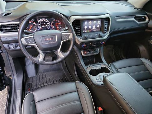 Used 2021 GMC Acadia Denali w/ Denali Technology Package image 11