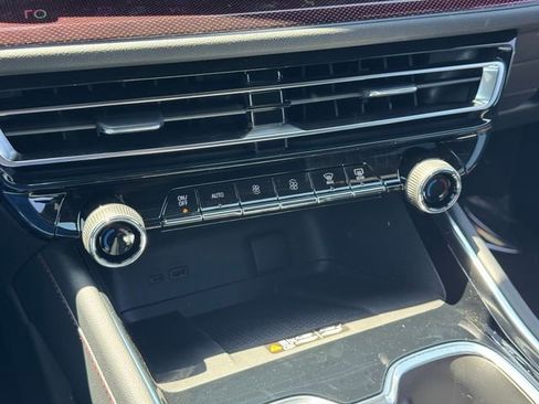New 2026 Chevrolet Traverse RS w/ LPO, Floor Liner Package FWD image 18