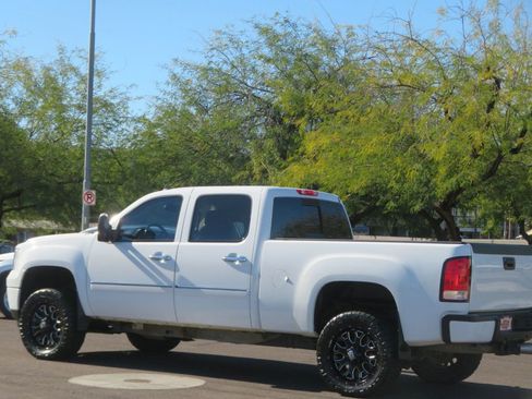 Used 2013 GMC Sierra 2500 Denali image 5