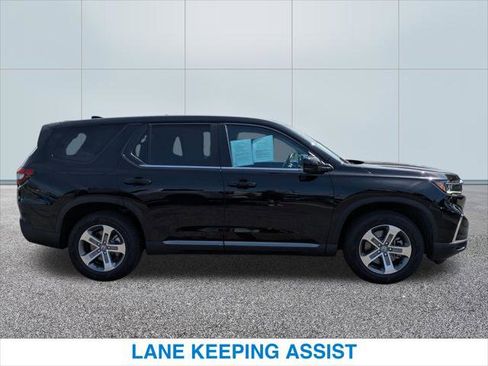 Certified 2023 Honda Pilot EX-L image 6