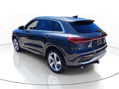 New 2025 Audi Q5 Premium Plus image 3