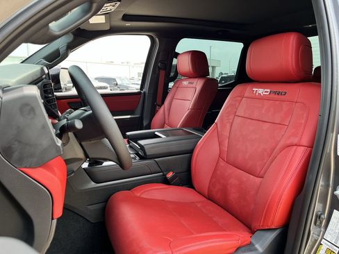 Used 2025 Toyota Tundra TRD Pro AWD/4WD image 23