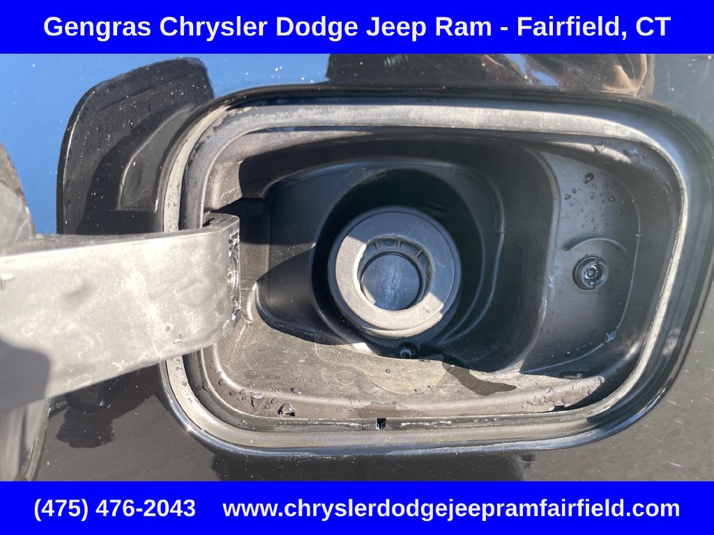 Certified 2025 Jeep Wagoneer Series II AWD/4WD image 40
