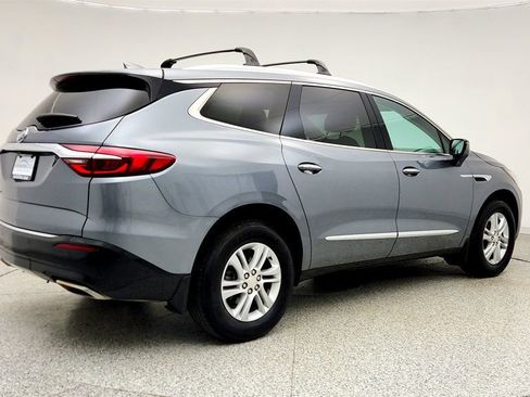 Used 2021 Buick Enclave Essence w/ Sound and Sites Package image 5