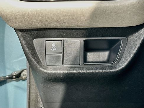 Used 2023 Honda HR-V EX-L image 10