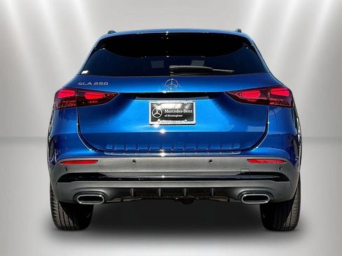 Certified 2025 Mercedes-Benz GLA 250 image 6