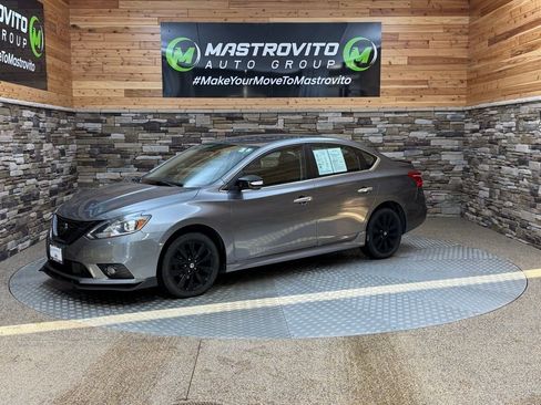 Used 2018 Nissan Sentra SR w/ SR Midnight Edition Package image 5