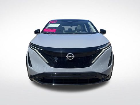 Used 2024 Nissan Ariya AWD image 2