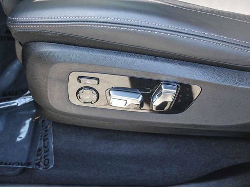 Used 2025 BMW X5 xDrive40i image 31