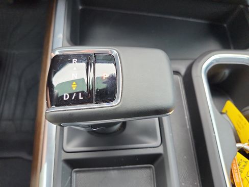 Certified 2025 Chevrolet Silverado 1500 High Country w/ High Country Premium Package AWD/4WD image 26