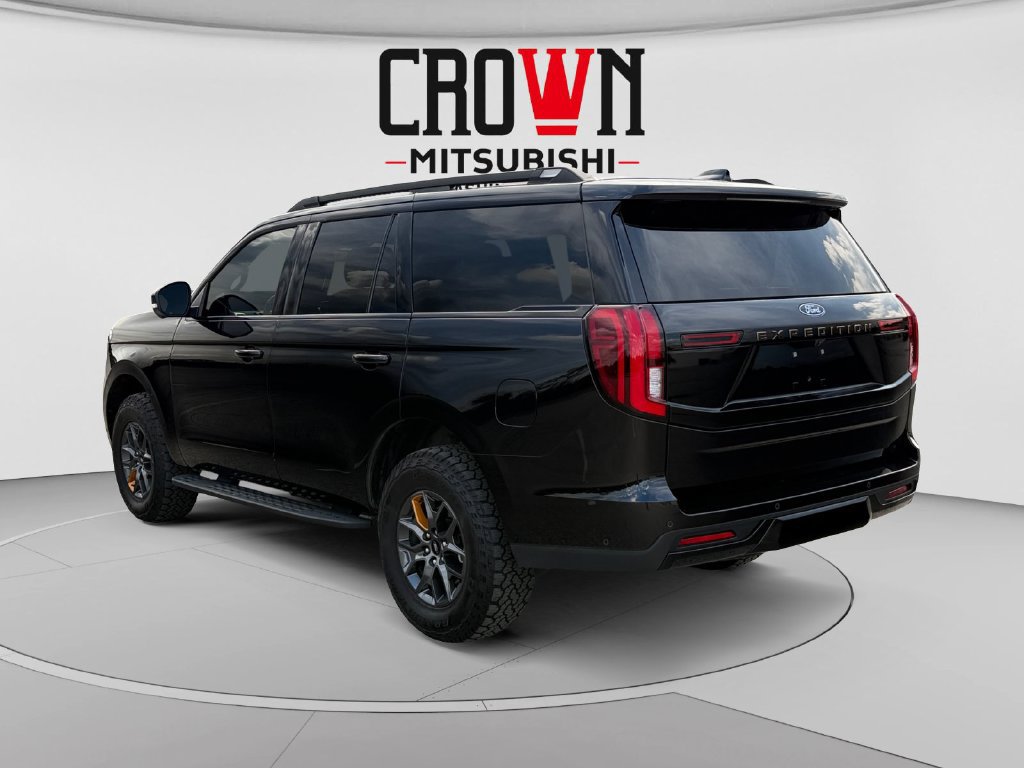 Used 2025 Ford Expedition Tremor AWD/4WD image 5
