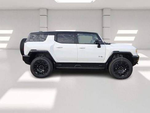 New 2026 GMC Hummer EV SUV image 6