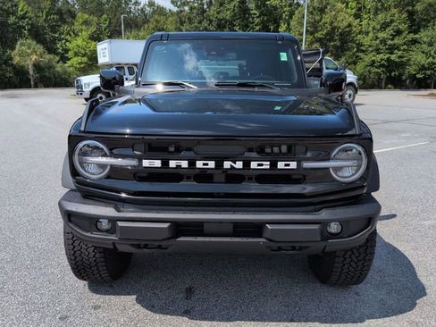 Used 2025 Ford Bronco Outer Banks w/ Sasquatch Package AWD/4WD image 9