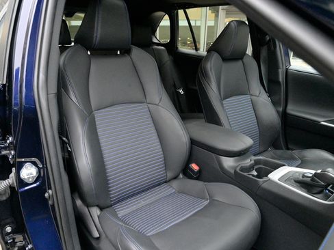 Used 2021 Toyota RAV4 XSE image 56