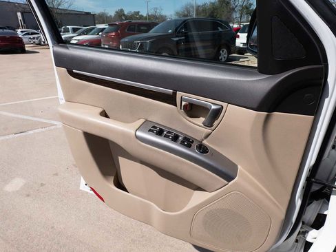 Used 2012 Hyundai Santa Fe GLS image 20