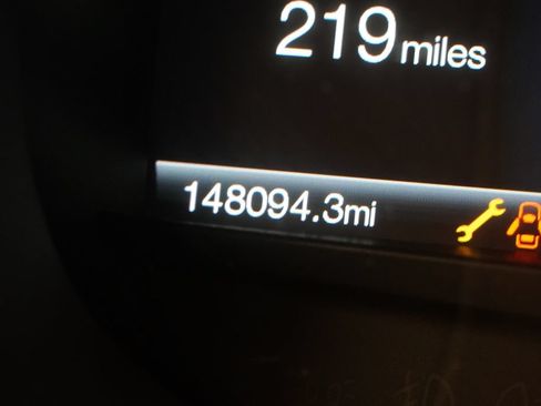 Used 2016 Ford Edge SEL w/ Equipment Group 201A AWD/4WD image 9