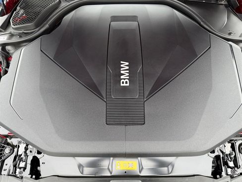 Certified 2026 BMW i5 eDrive40 w/ M Sport Package image 36