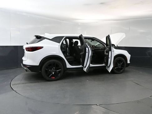 Used 2023 Chevrolet Blazer LT AWD/4WD image 26
