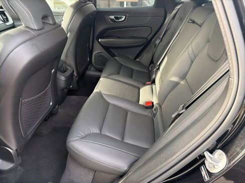 Certified 2025 Volvo XC60 B5 Plus image 12