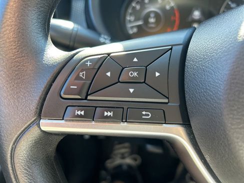 Used 2022 Nissan Kicks SV image 25