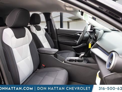 New 2026 Chevrolet Trax LS FWD image 19