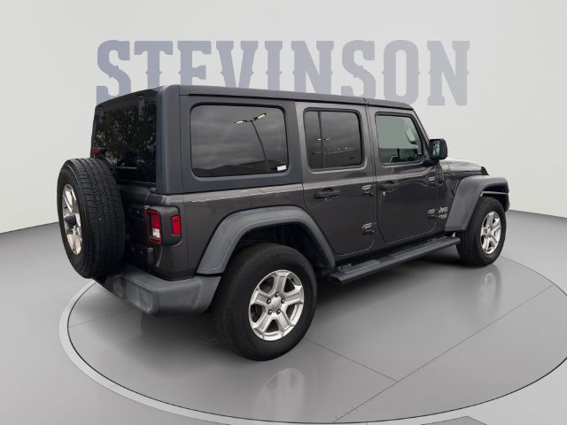 Used 2018 Jeep Wrangler Unlimited Sport S AWD/4WD image 5