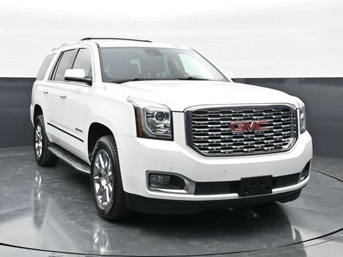 Used 2020 GMC Yukon Denali w/ Open Road Package AWD/4WD image 4