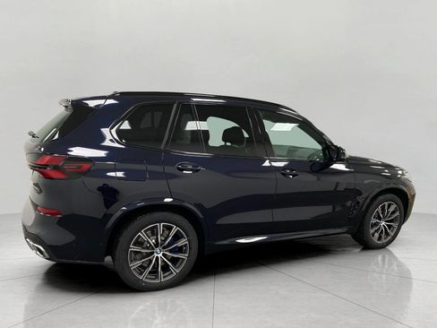 New 2026 BMW X5 M60i image 2