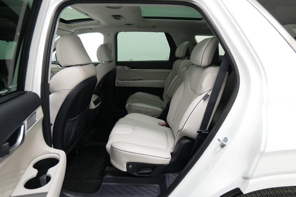 Used 2025 Hyundai Palisade Calligraphy AWD/4WD image 22