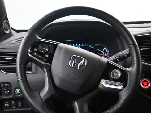 Used 2020 Honda Passport Touring image 16