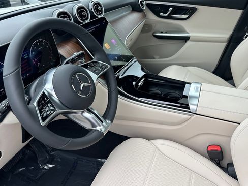 New 2026 Mercedes-Benz GLC 300 4MATIC image 10