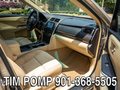 Used 2015 Toyota Camry LE FWD image 15
